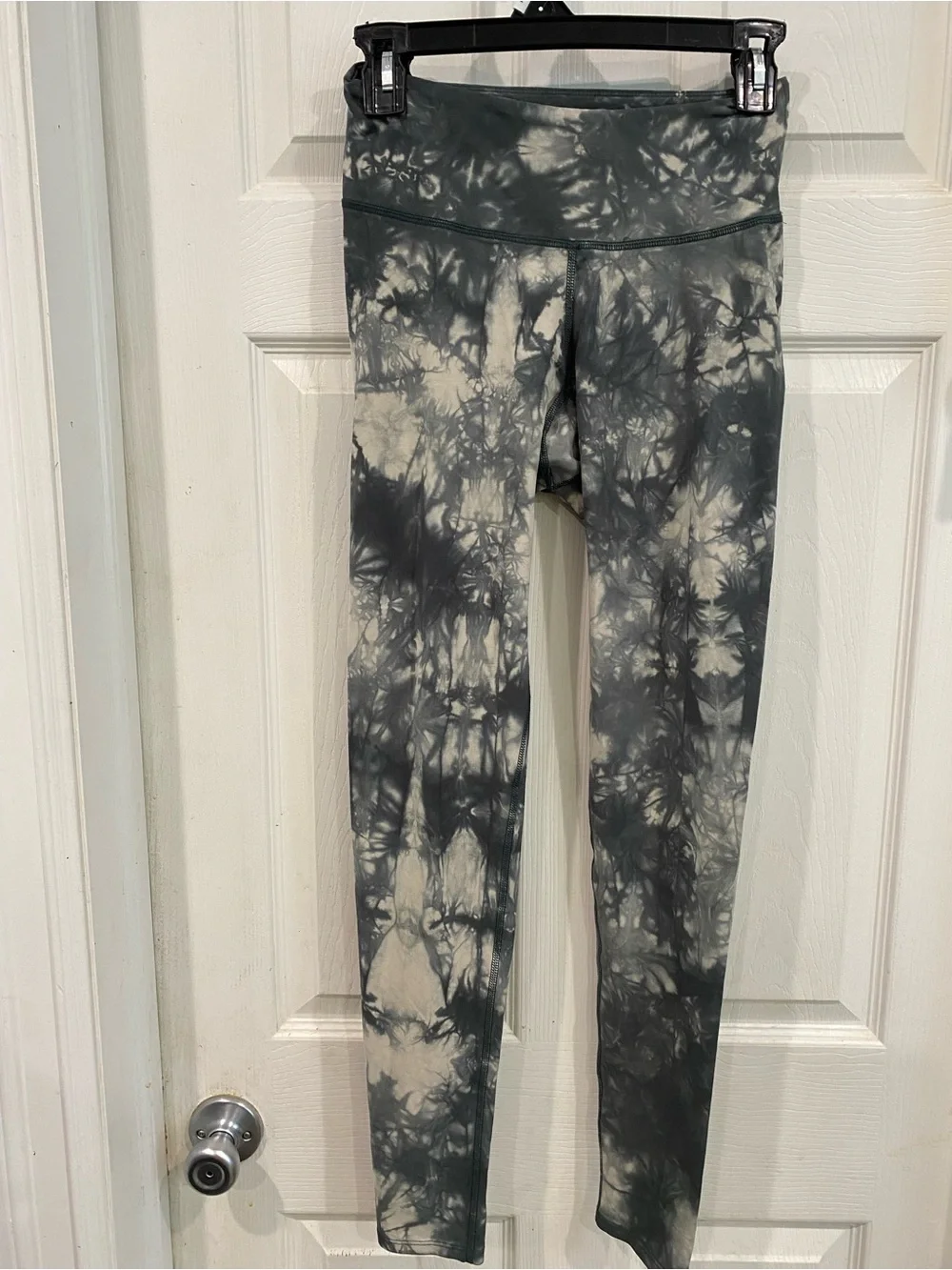 Mono B Girls small Tank top and leggings dark green